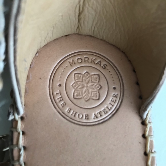 Morkas new shoes - Picture 3 of 3